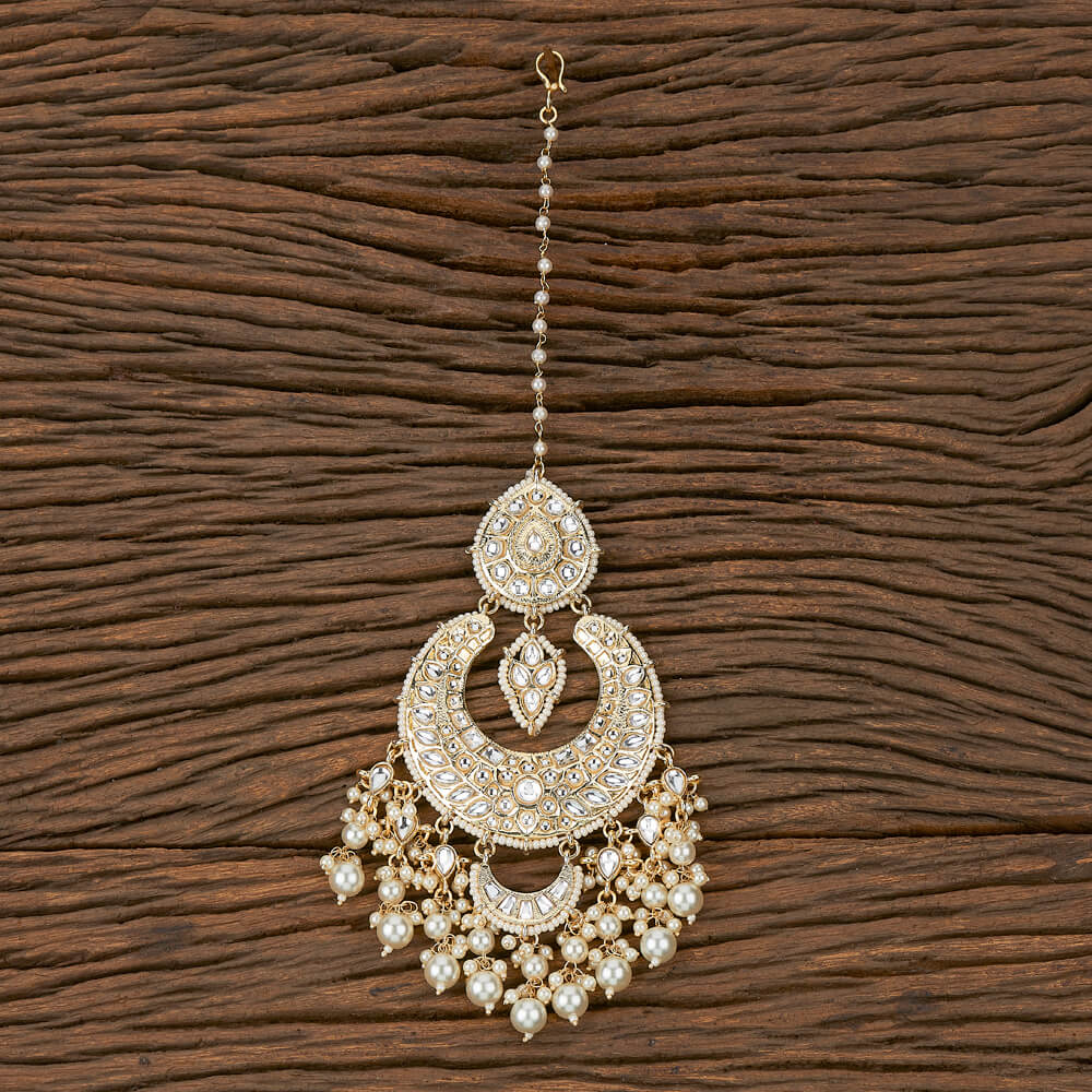White Chand Tikka With Gold Plating 1